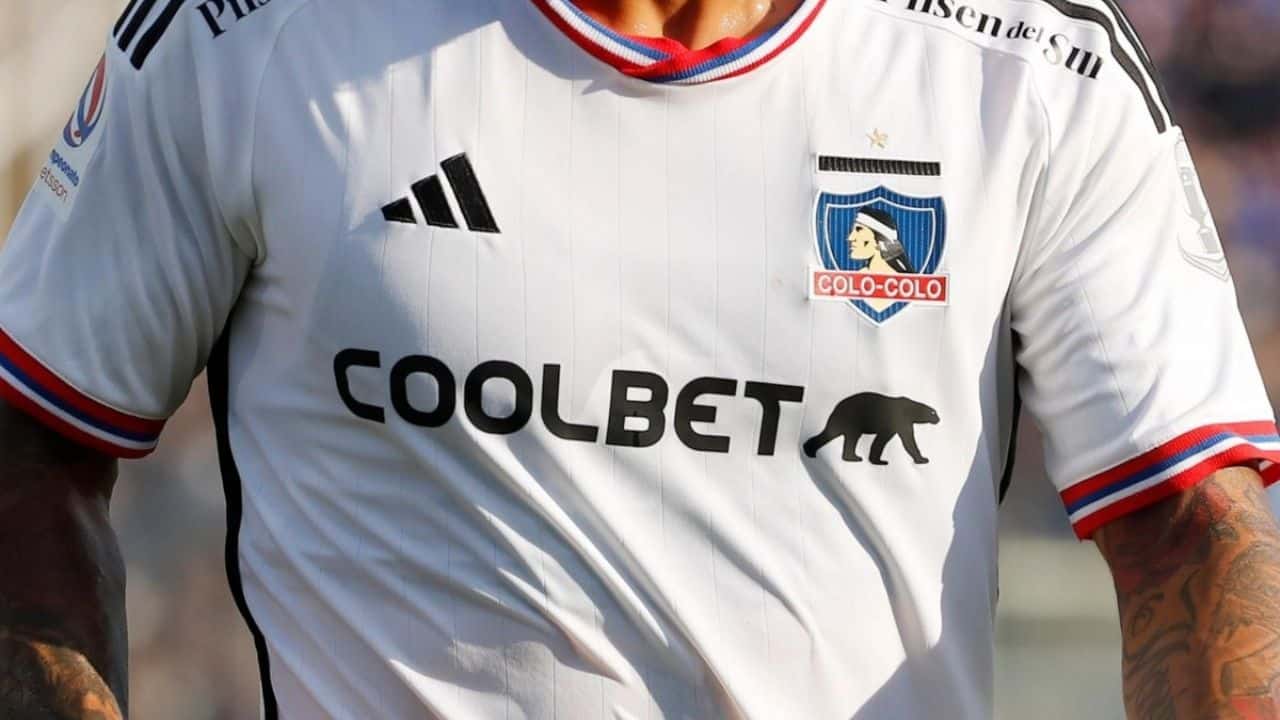 equipacion colo colo 2021