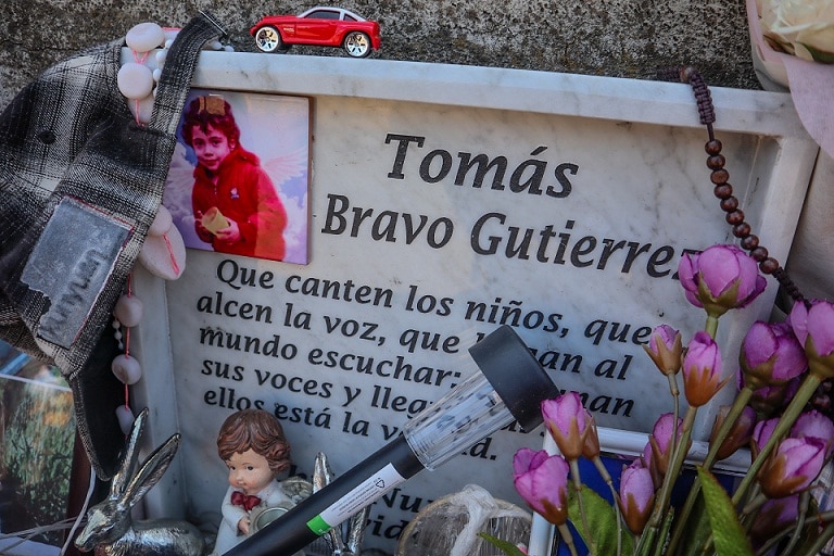 Familiares de Tomás Bravo