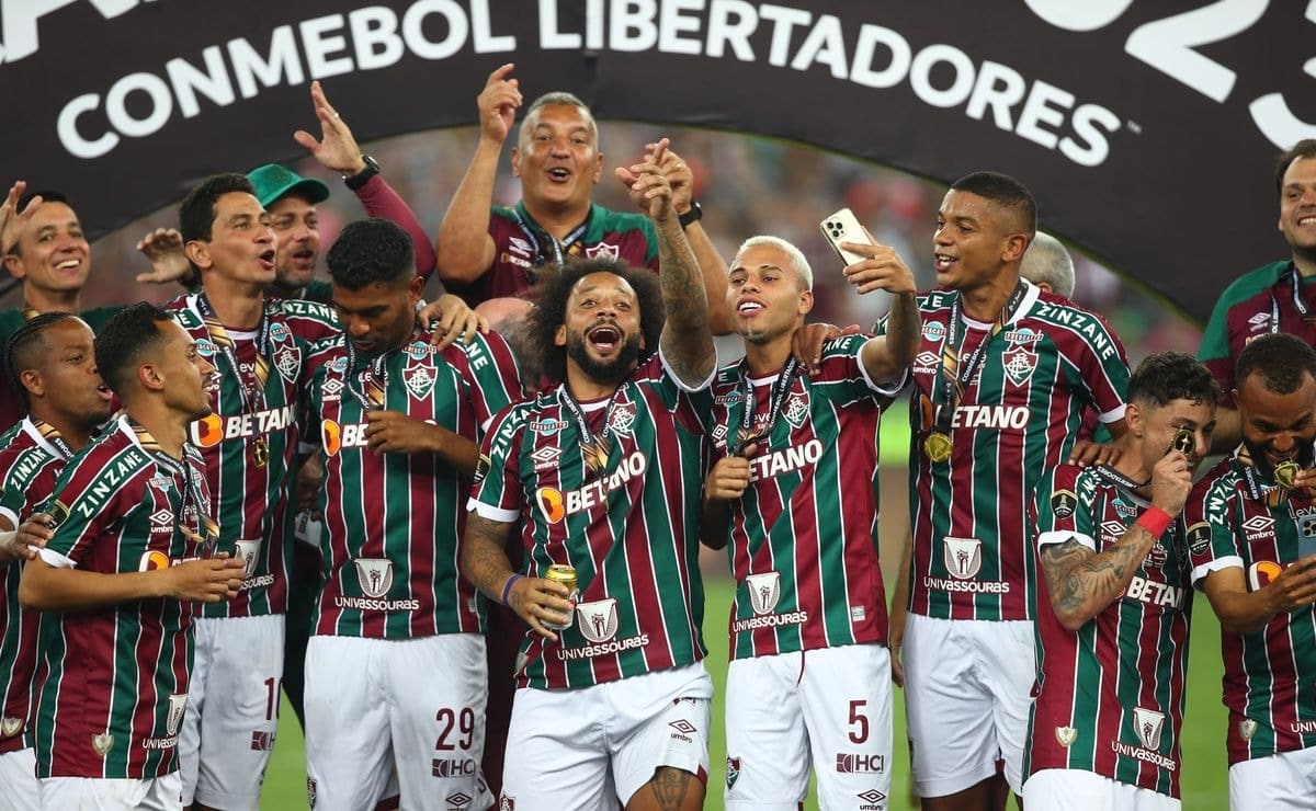 Colo Colo vs Fluminense Football Club