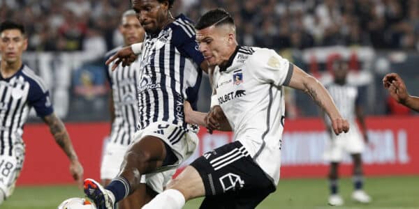 Historial de Colo Colo en Colombia