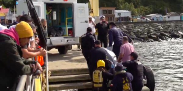 naufragio en Bahía Mansa