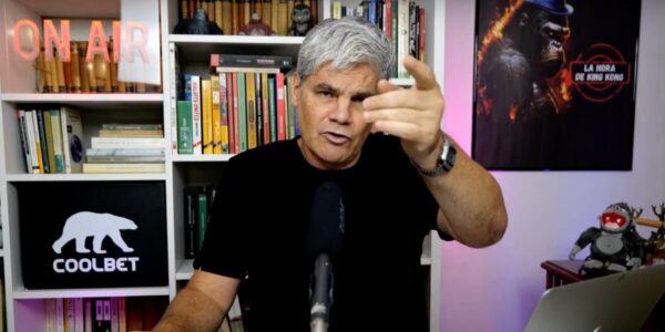 Juan Cristóbal Guarello