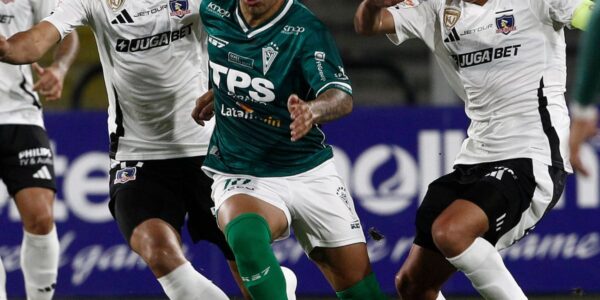 Jugador de Colo Colo es apuntado