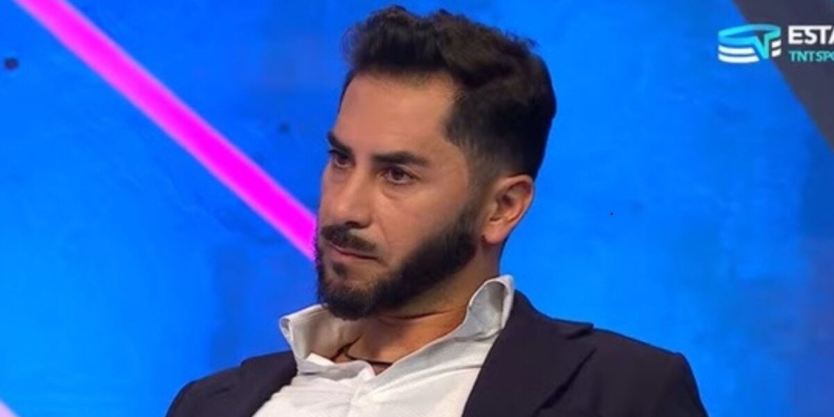 Johnny Herrera apunta a jugador de la U