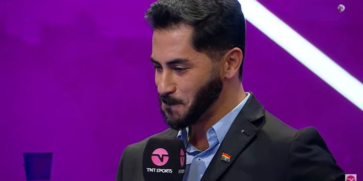 Johnny Herrera hace las paces con su equipo