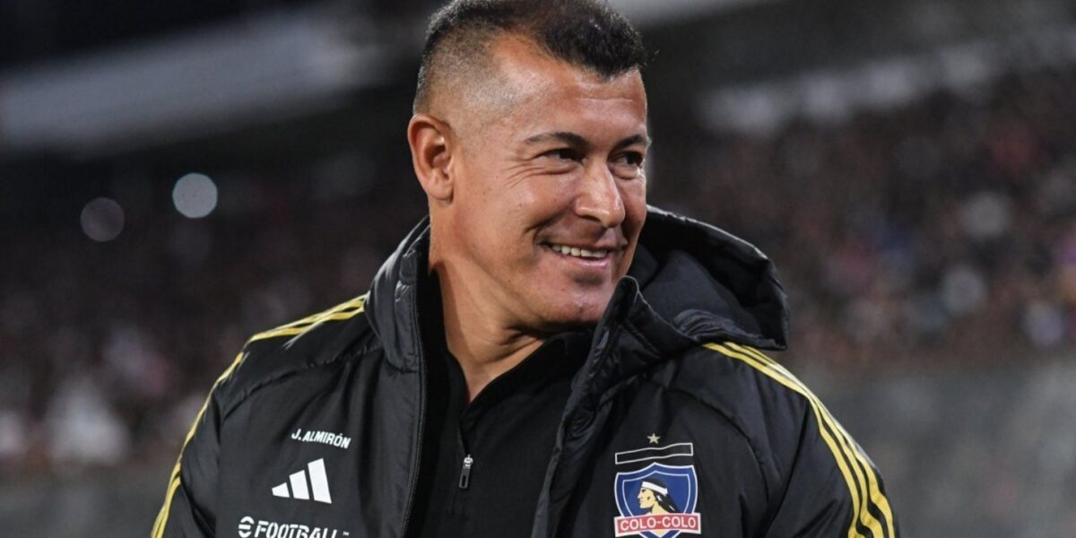 Jorge Almirón sorprende con su mensaje