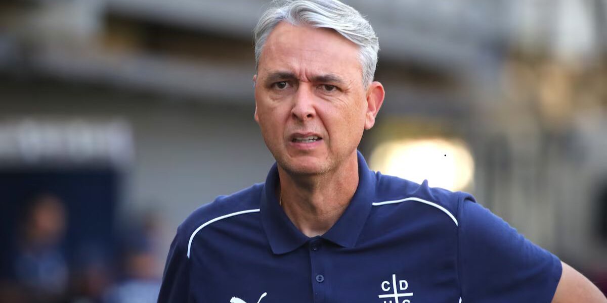 Esto costaría despedir a Tiago Nunes