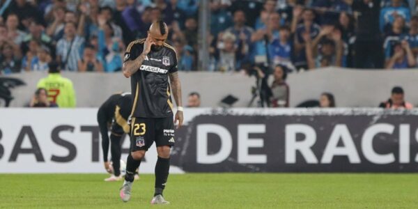 El candidato que reemplazaría a Almirón en Colo Colo