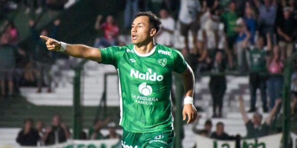 Iván Morales tendría los días contados en Argentina