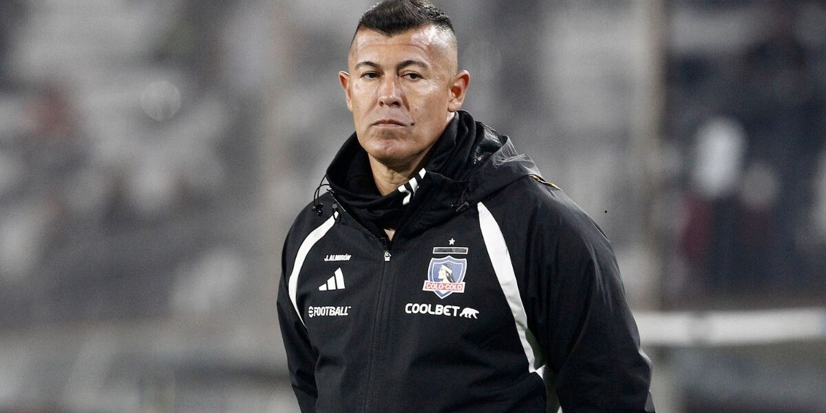 Jorge Almirón no dirige la práctica de Colo Colo