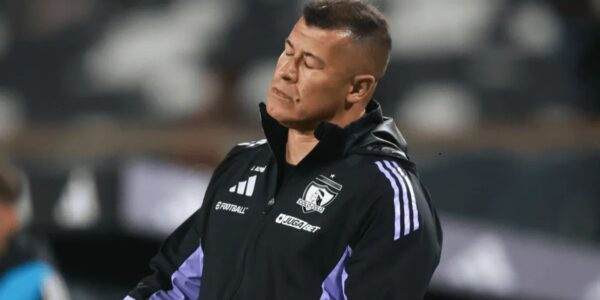 Jorge Almirón podría perder puntos