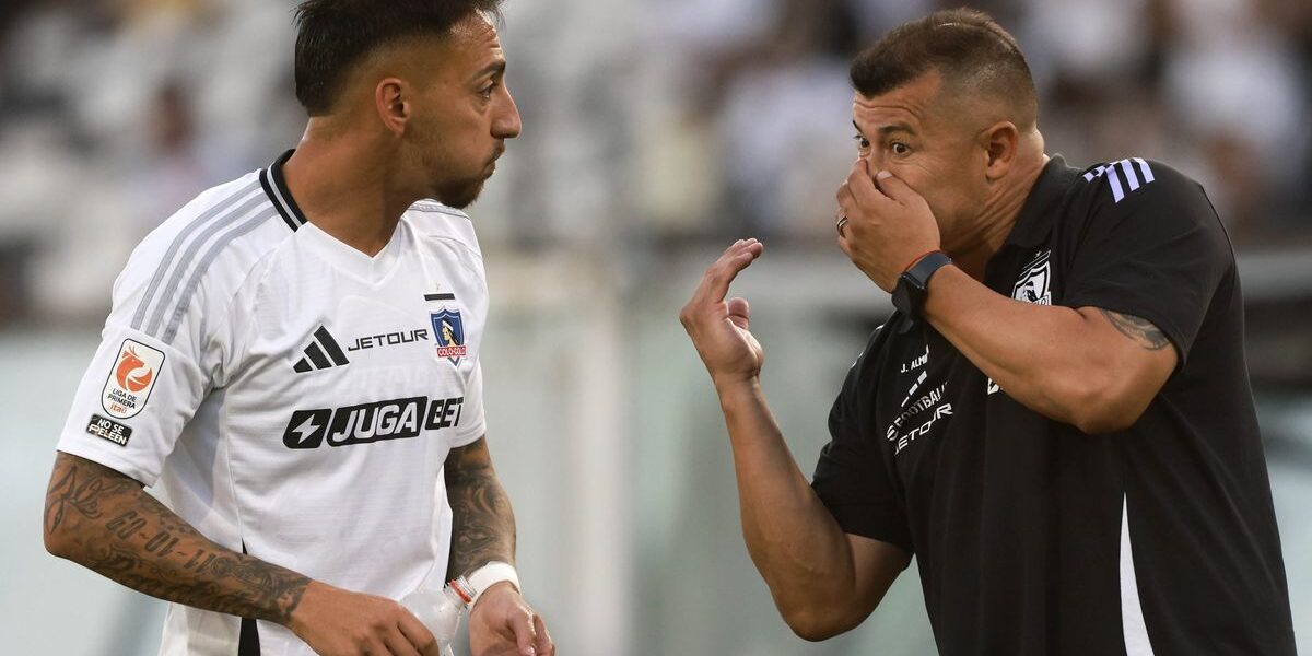 Jorge Almirón probó nueva formación