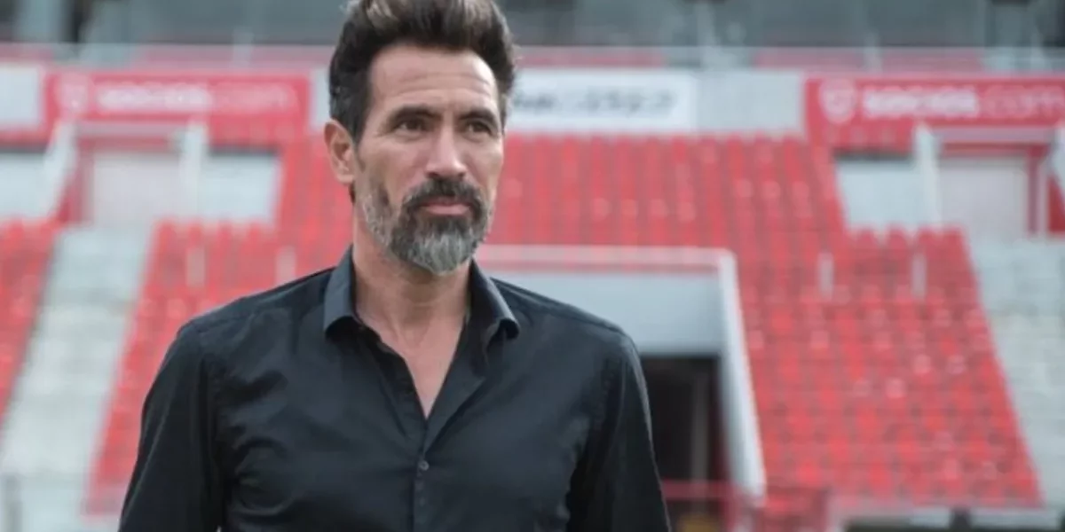 Universidad de Chile recibe advertencia