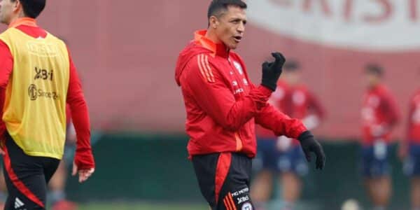 Alexis Sánchez ilusiona a los hinchas azules