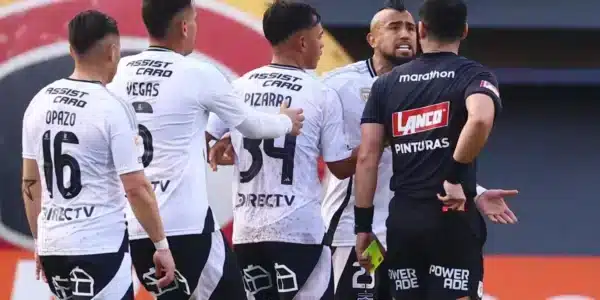 La brutal crítica de un referente de Colo Colo a Arturo Vidal