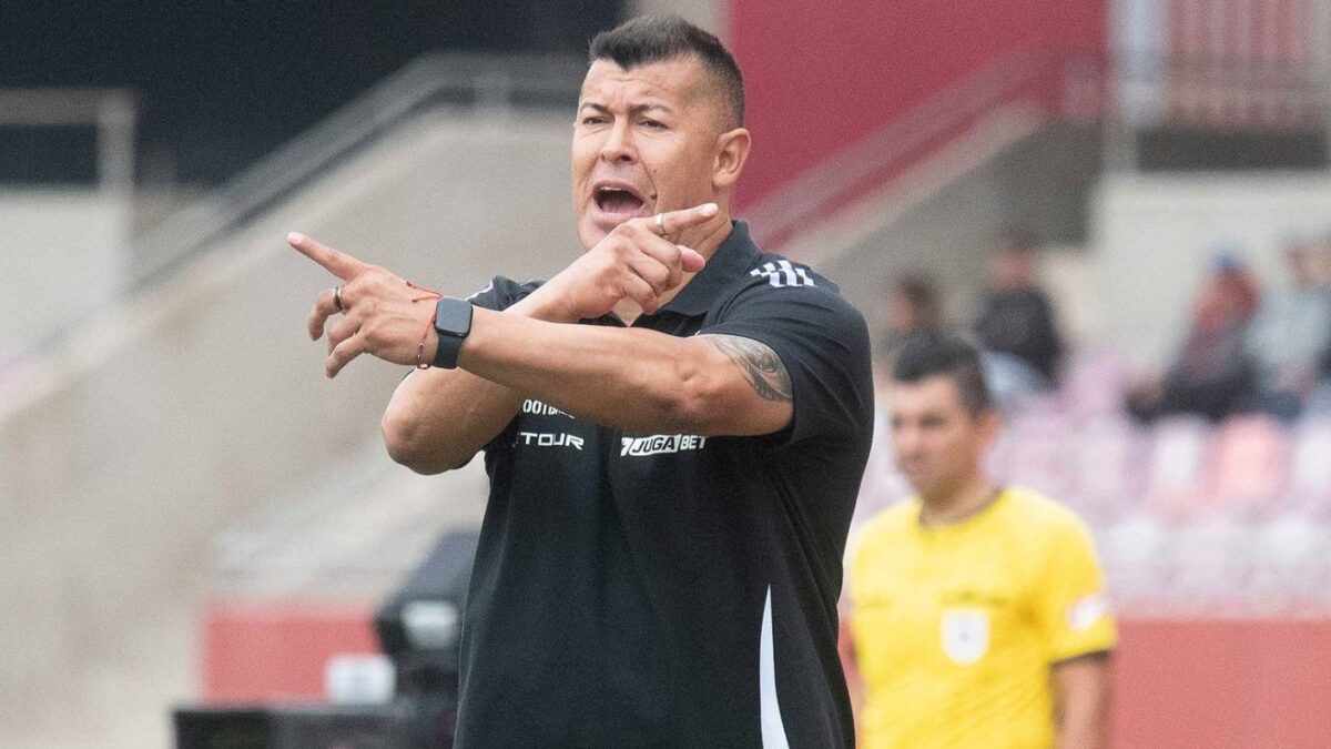 Colo colo dejaría fuera a uno de sus jugadores