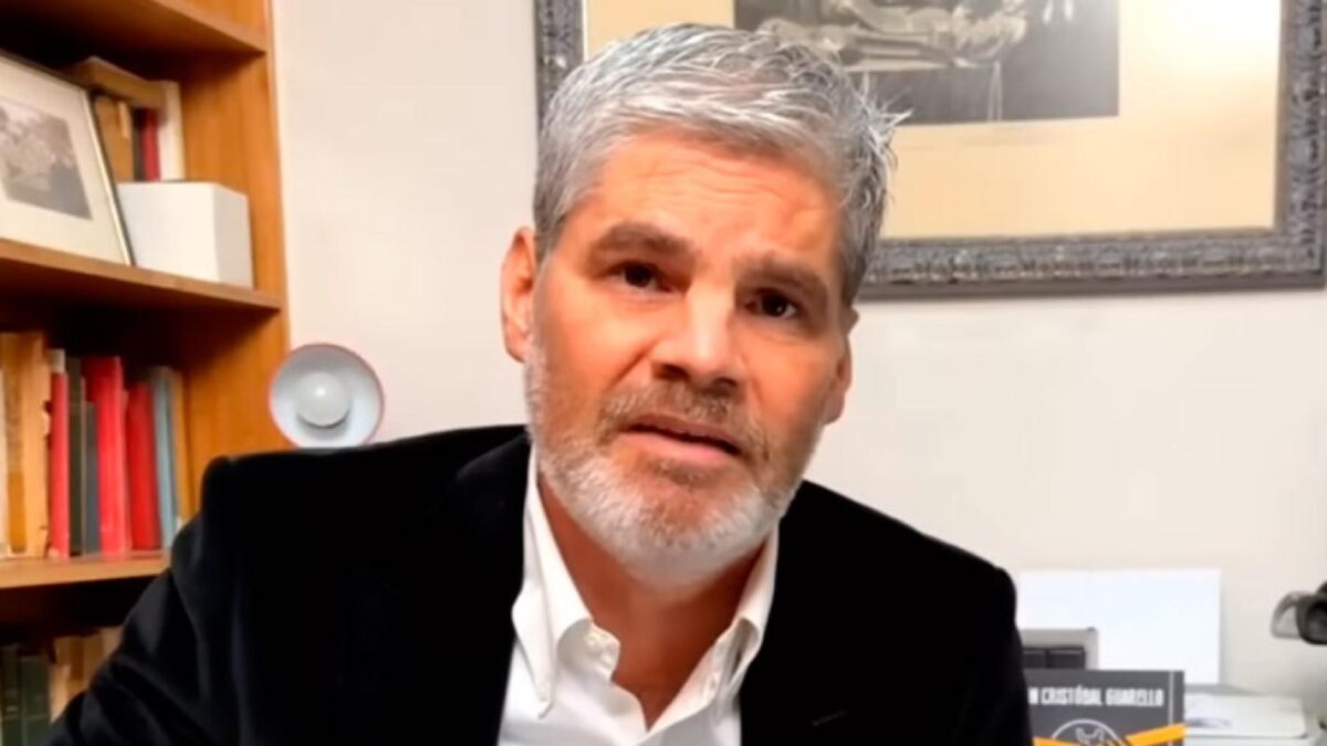 Guarello estalla contra Lucas Assadi