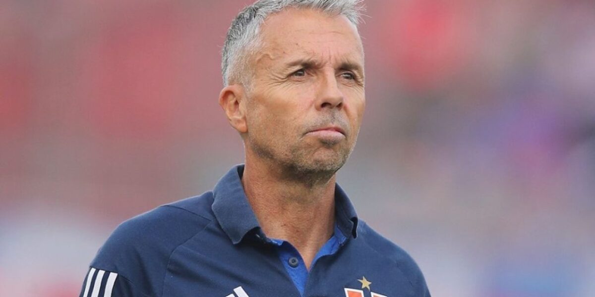 Gustavo Álvarez confirma que la “U” tendrá estas bajas