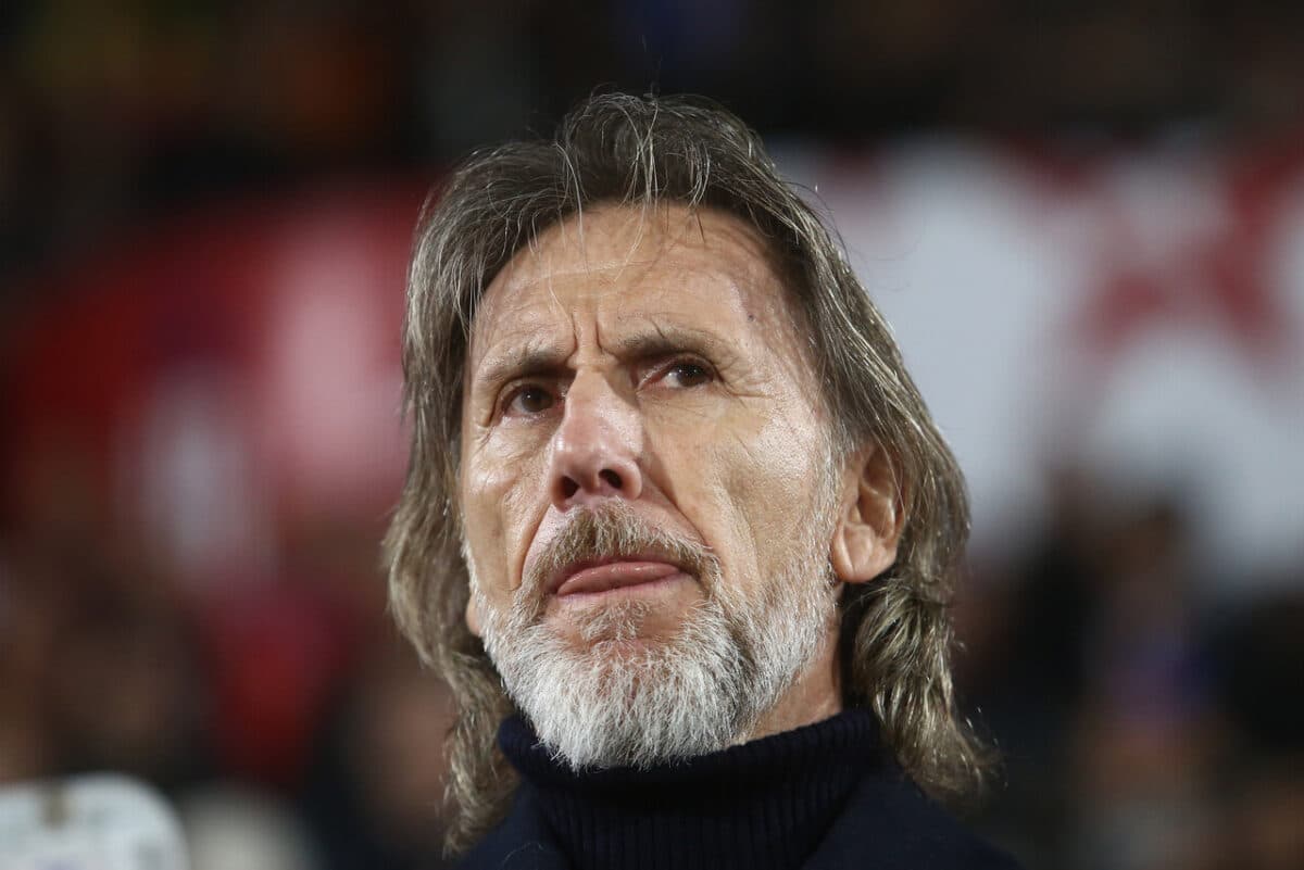 Camarín de la Roja remece y rompe el silencio contra Ricardo Gareca