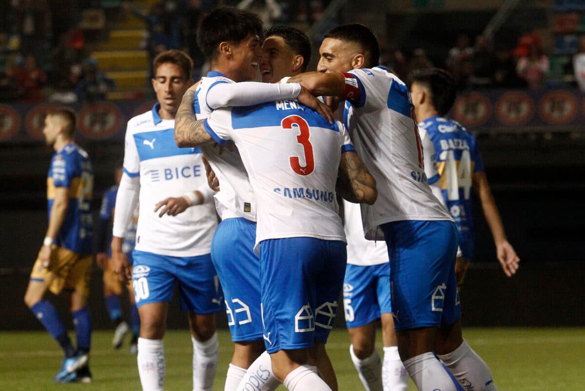 Así formaría la UC en el estreno de Garnero