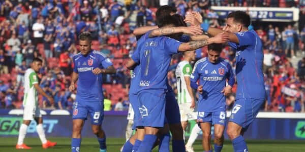 Dos jugadores de Universidad de Chile convocados a la Roja