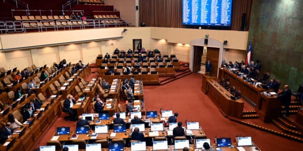 ausencia al congreso