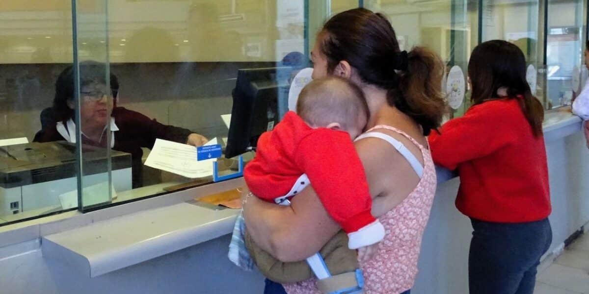 Revisa si tienes pagos pendientes del Bono Marzo