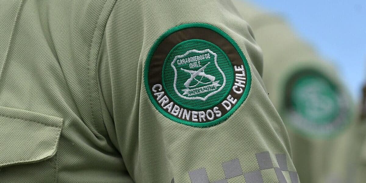 Carabineros empleo