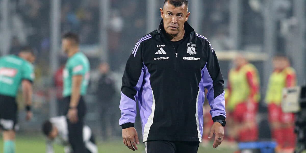 Jorge Almirón prepara una formación especial ante la U. de Chile