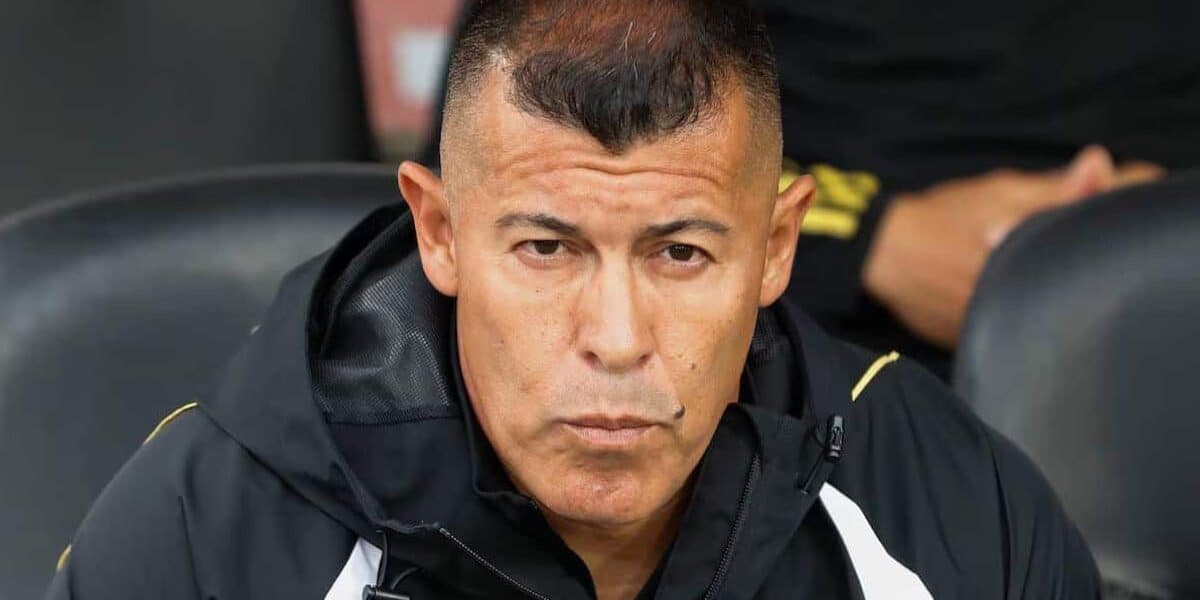 Jorge Almirón protagoniza un nuevo escándalo con Colo Colo