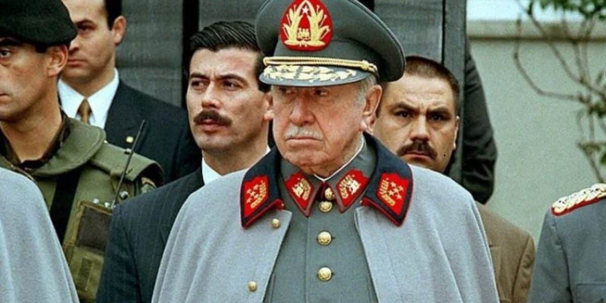 Herederos del dictador Pinochet deberán devolver dinero.