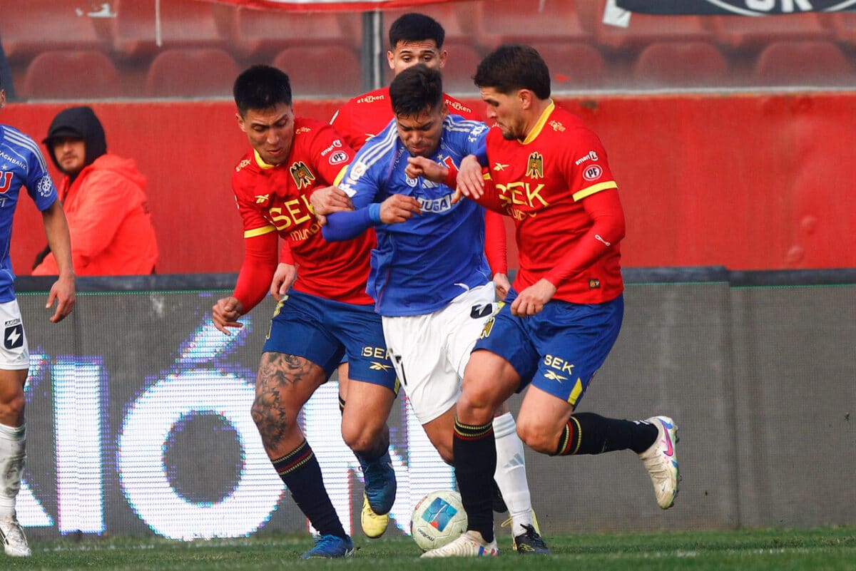 Unión Española buscará otro refuerzo tras su mal cierre