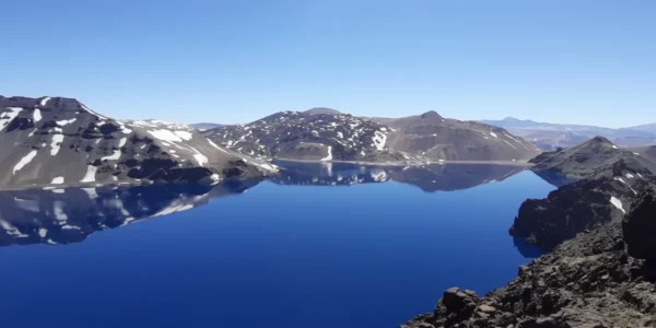 Volcán Laguna del Maule