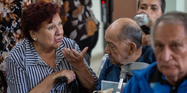 Bonos para adultos mayores