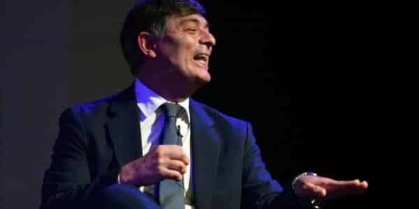 Nueva polémica de Parisi.