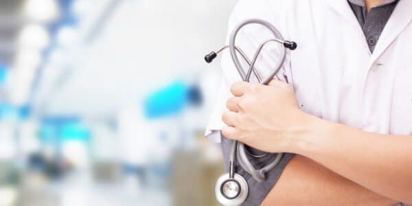 médicos extranjeros