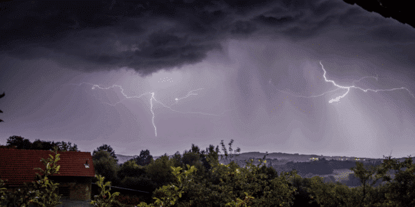 Tormentas eléctricas