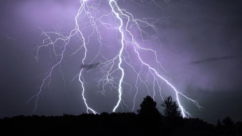 tormentas eléctricas