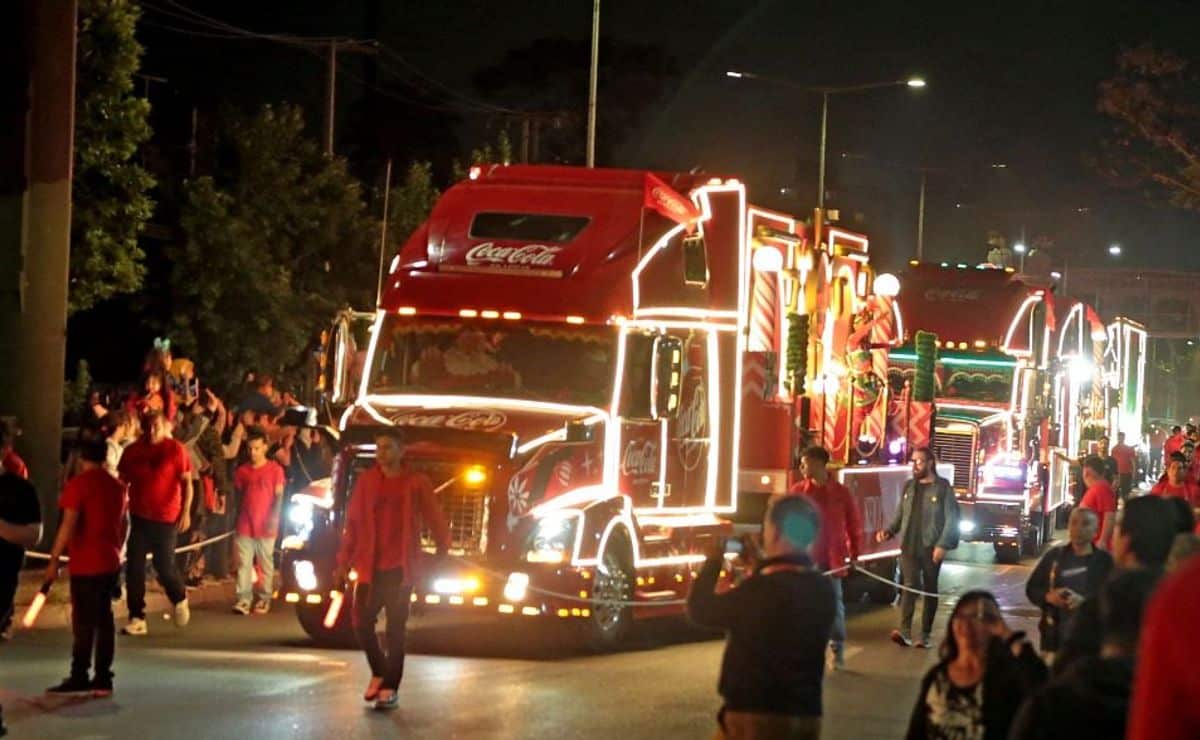 Caravana Navideña Coca Cola