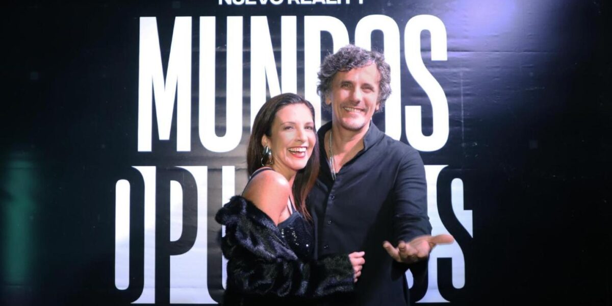 Mundos Opuestos