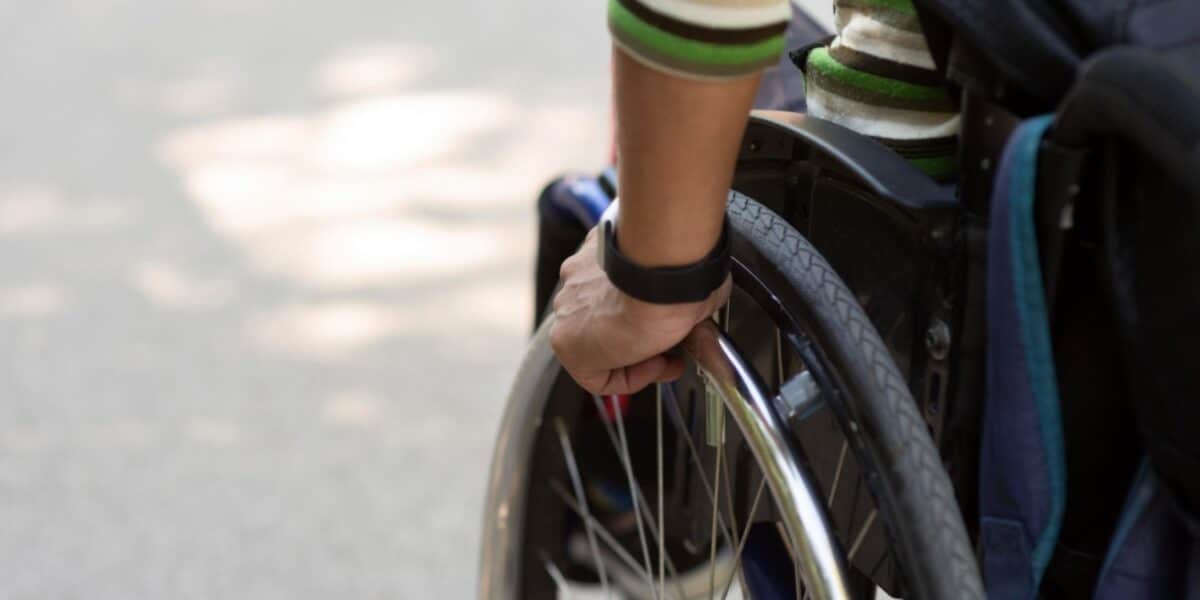 Pensión básica de invalidez