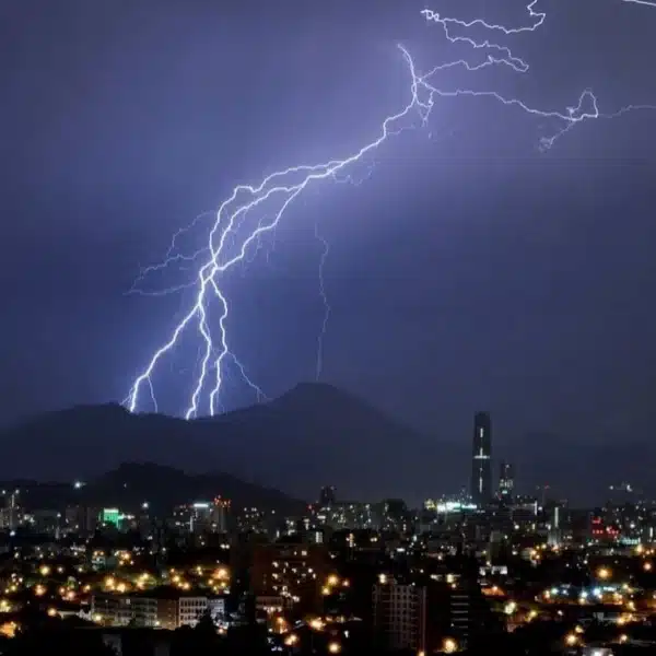 tormentas eléctricas