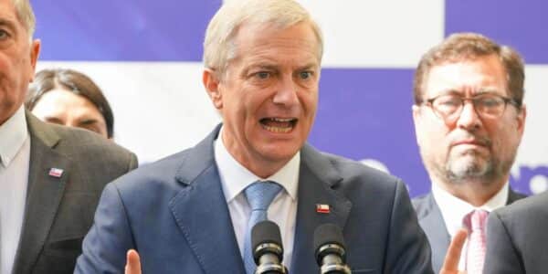 Cadem Kast muestra baja aprobación y nuevas exigencias ciudadanas antes de la Cuenta Pública