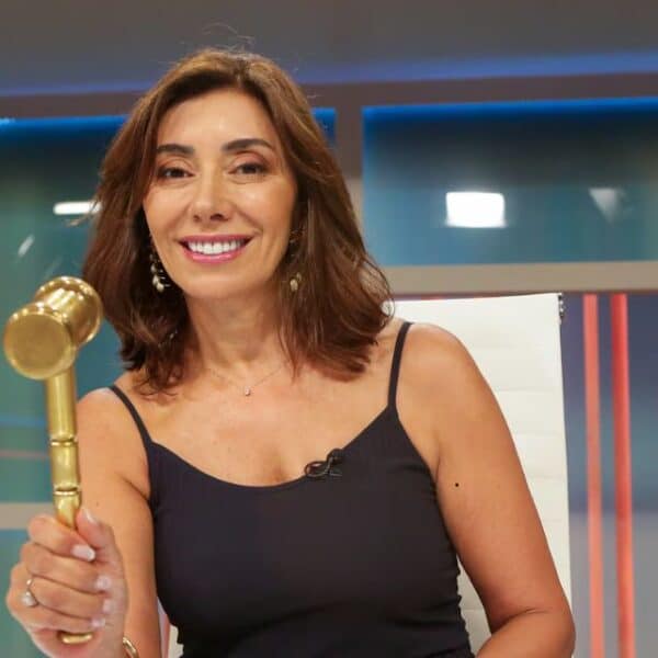 Carmen Gloria Arroyo en el estreno de su nuevo programa en Mega