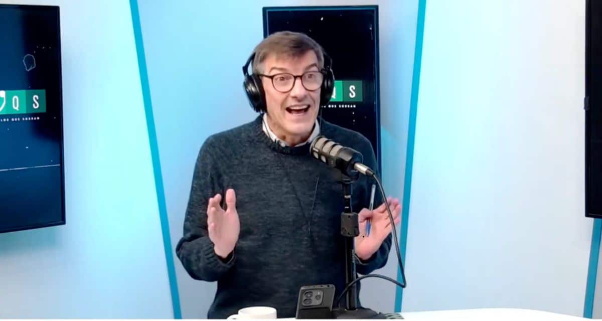 Daniel Stingo realizando polémicas declaraciones sobre rostros de la TV chilena
