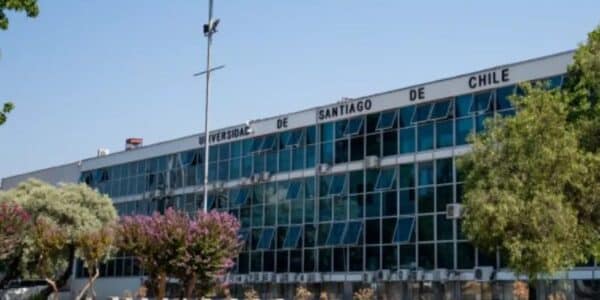 Estudiante Usach fallece en dependencias de la universidad