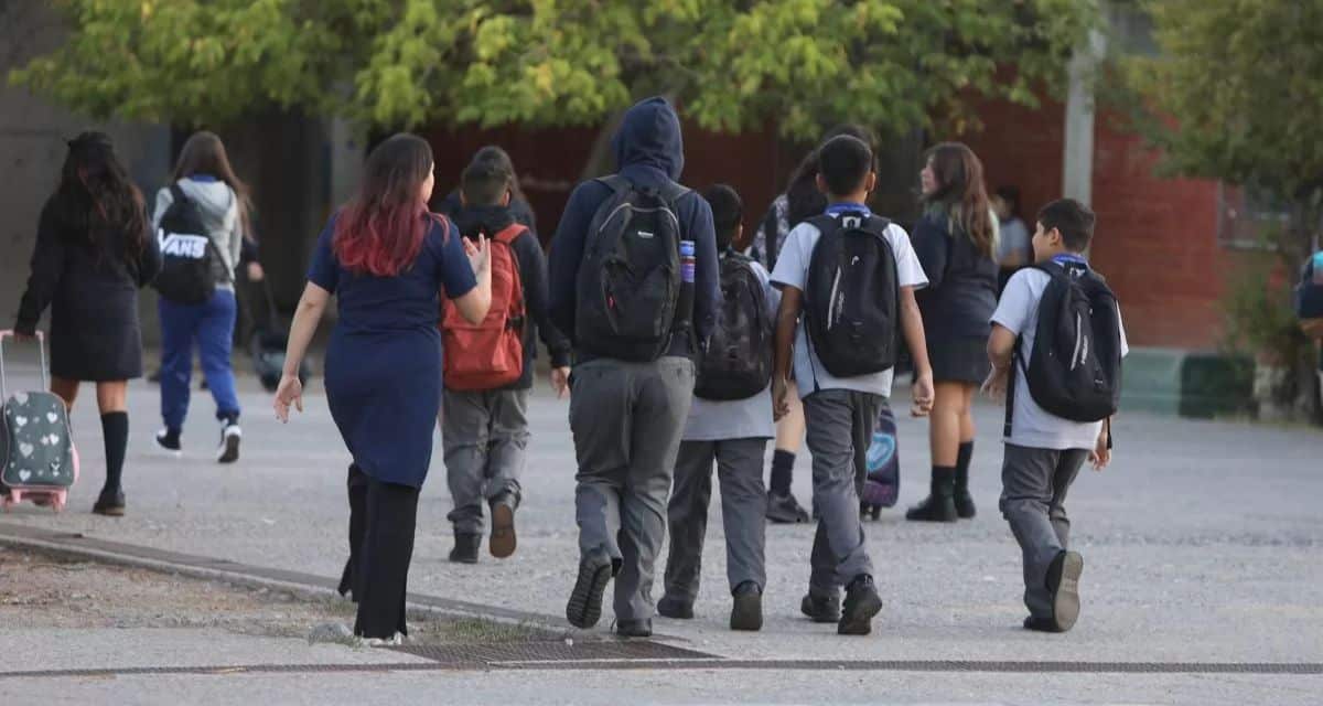 Calendario de vacaciones de invierno 2026 para escolares en Chile