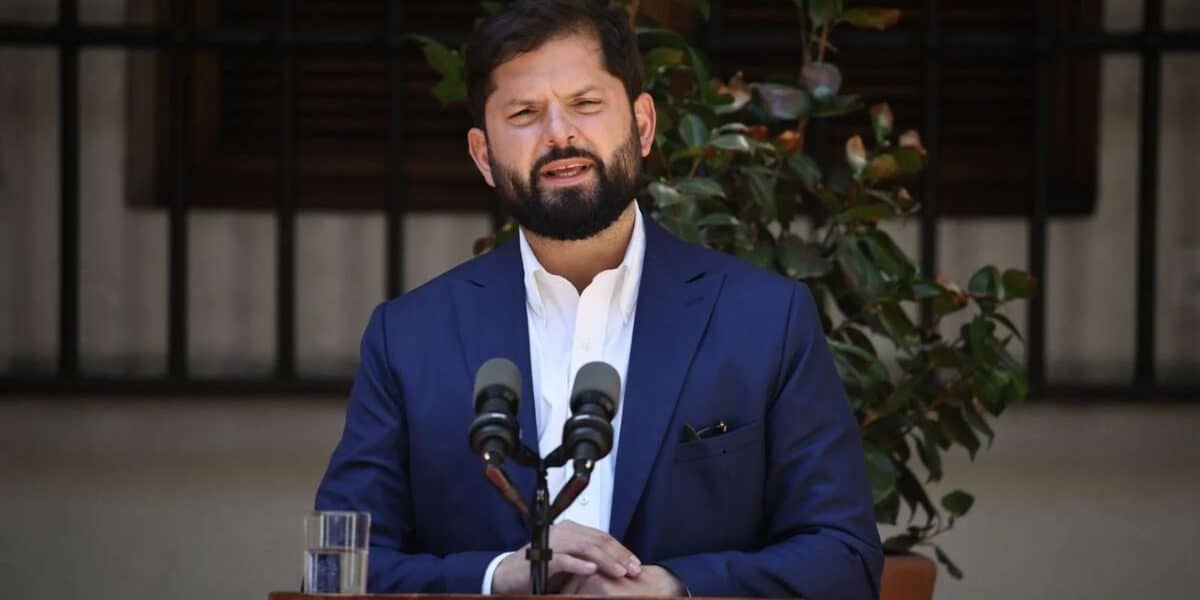 Gabriel Boric realiza autocrítica sobre su gobierno en actividad pública