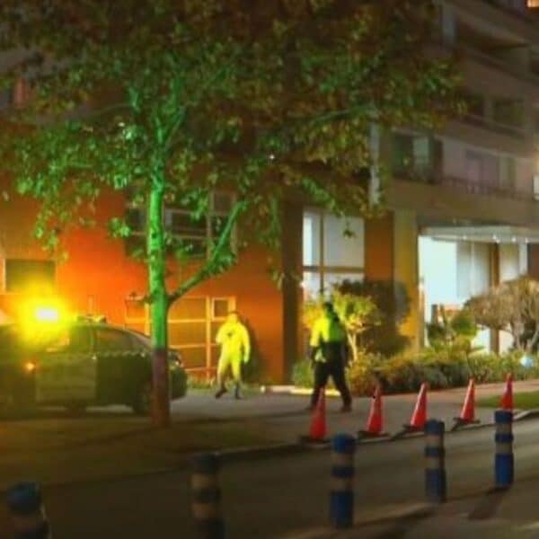 Edificio en Las Condes donde ocurrió la muerte de niña tras caída desde un piso 11