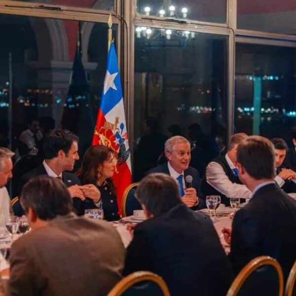 José Antonio Kast se reúne con diputados del Partido Republicano en Cerro Castillo